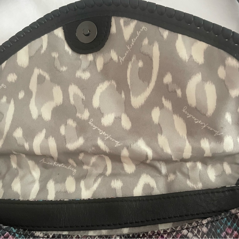 Aimee Kestenberg Small Leather Crossbody Purse - Picture 8 of 9